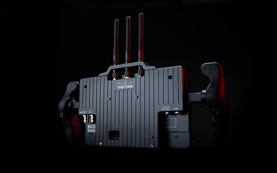 SmallHD 703 Bolt - 01