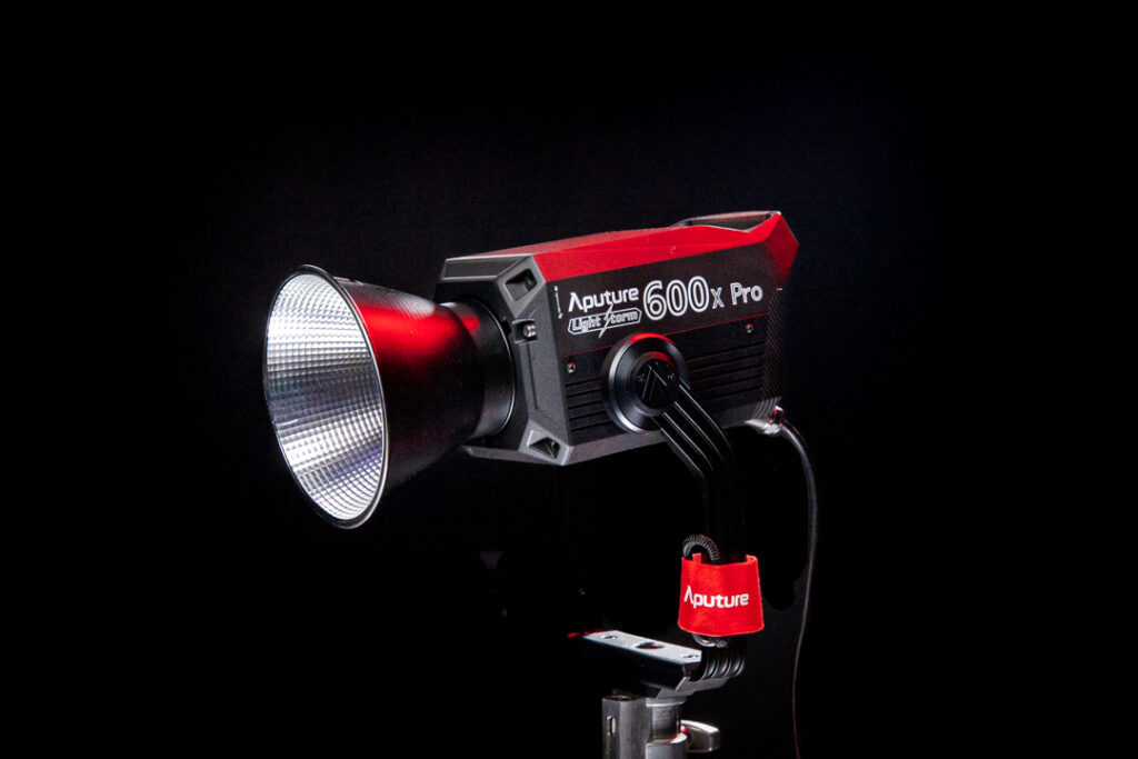 Aputure LS 600X Pro - 01