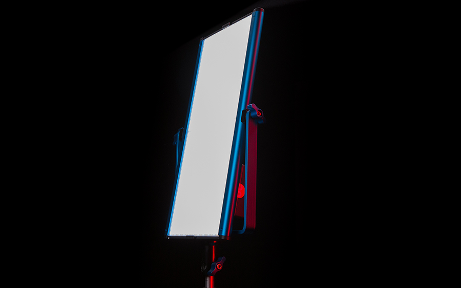 Dracast LED1000 LED Light - 01